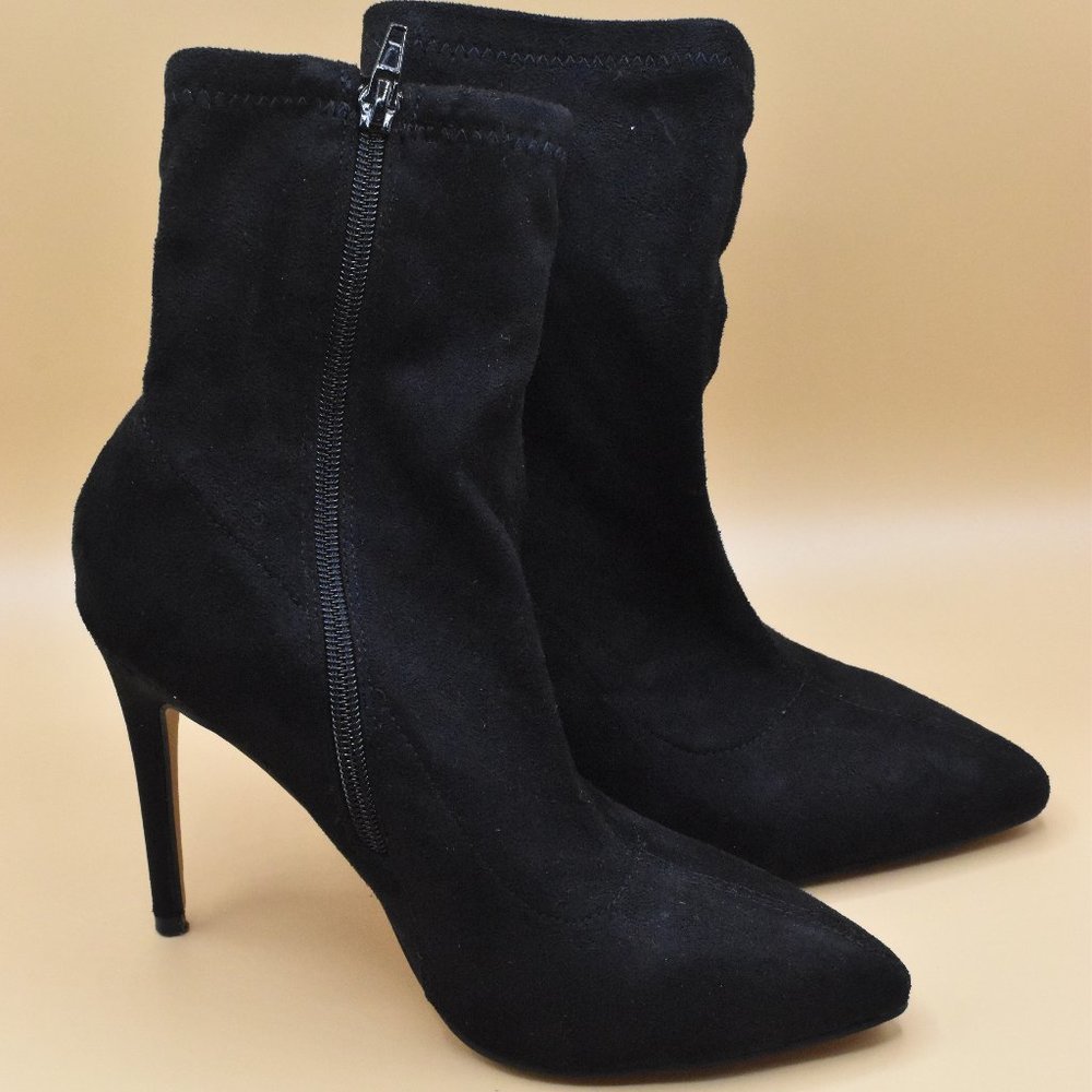 Anne Michelle Black Suede Heel
